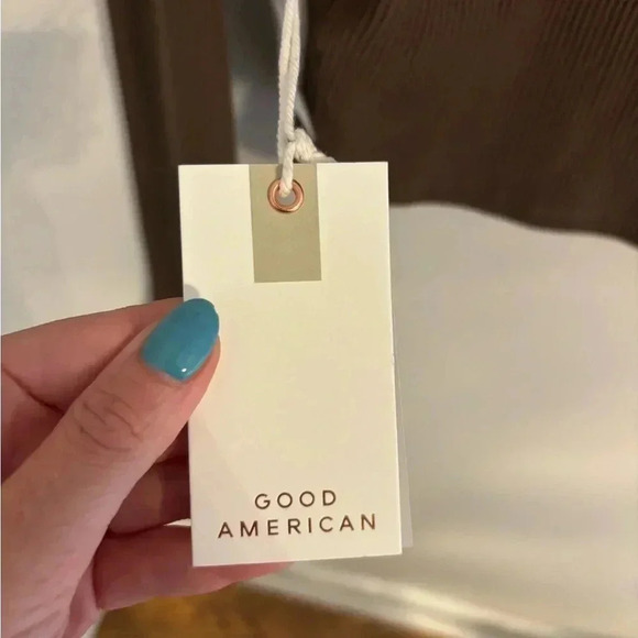 Good American Long  Sleeve Waffle Shirt NWT - Picture 3 of 6